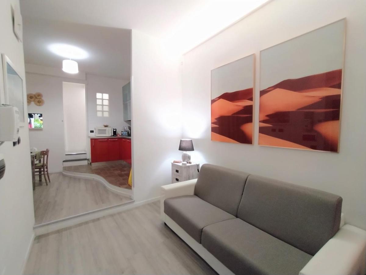 Appartamento In Centro 萨沃纳 外观 照片