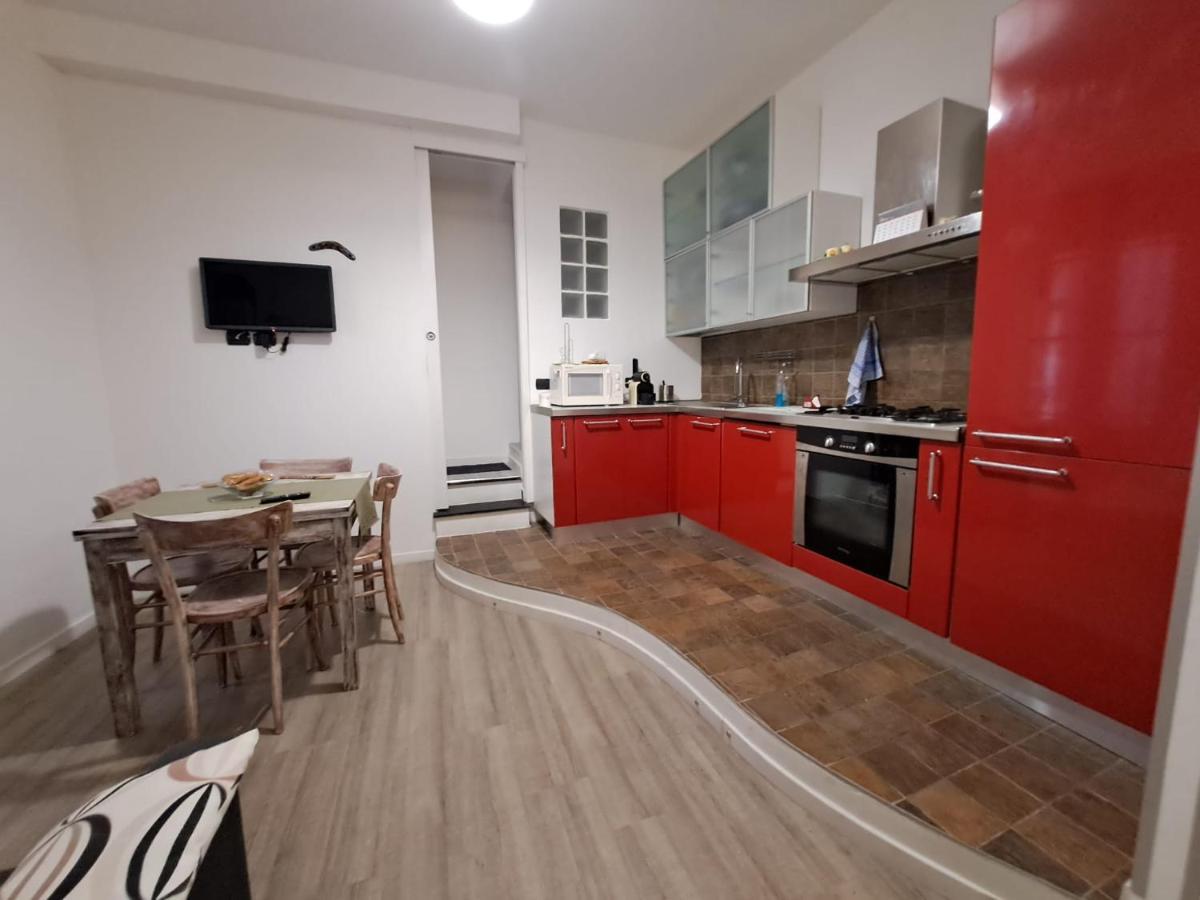 Appartamento In Centro 萨沃纳 外观 照片